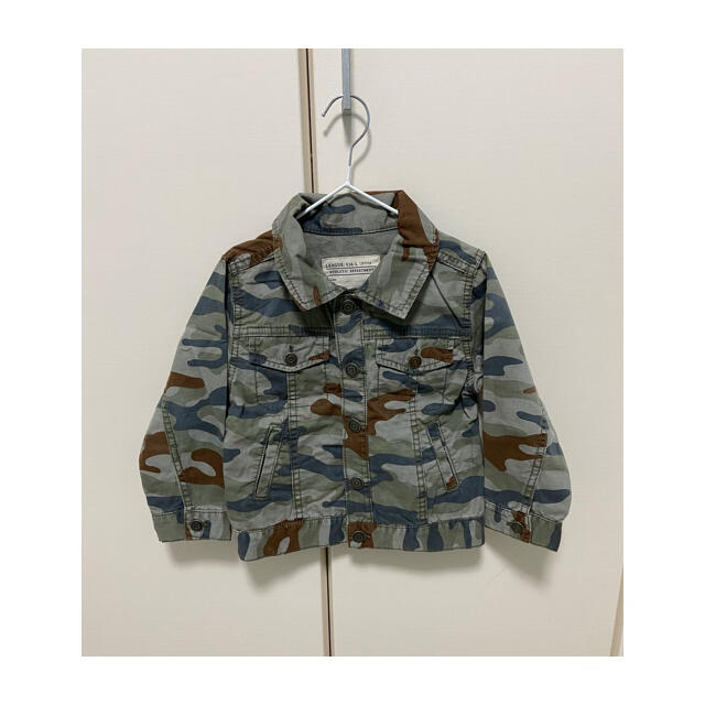 carter's(カーターズ)のCarter's ミリタリージャケット 3T キッズ/ベビー/マタニティのキッズ服男の子用(90cm~)(ジャケット/上着)の商品写真