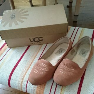 アグ(UGG)のUGGフラットパンプス(ハイヒール/パンプス)