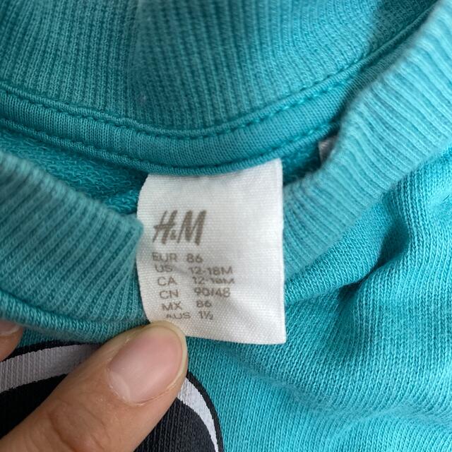 H&M(エイチアンドエム)のこども　トレーナー　長袖 キッズ/ベビー/マタニティのベビー服(~85cm)(トレーナー)の商品写真
