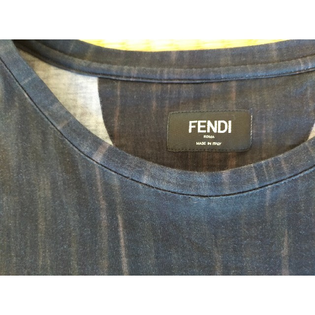 フェンディ　 FENDY THINK モンスター　Tシャツ