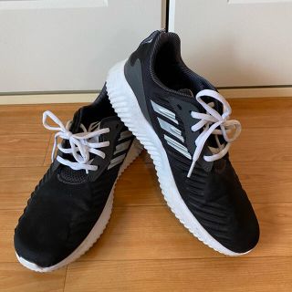 アディダス(adidas)のadidas スニーカー(スニーカー)