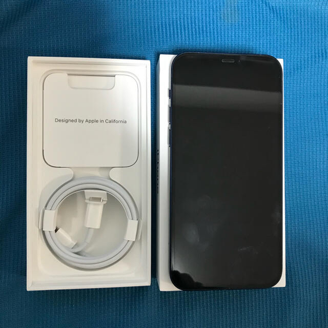 《おまけ付き》iPhone12 128GB ブルー