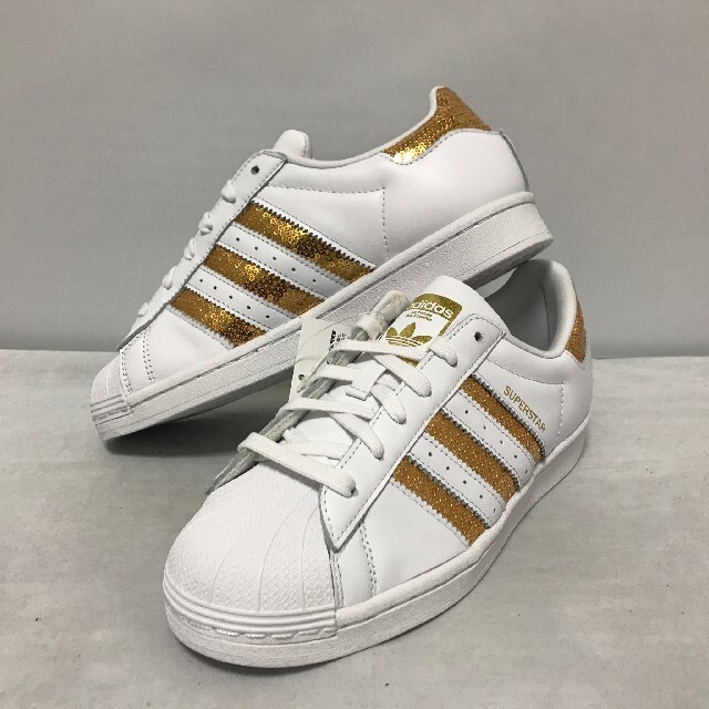 美品 靴adidas スーパースター 24cm www.luminaires.com.ar