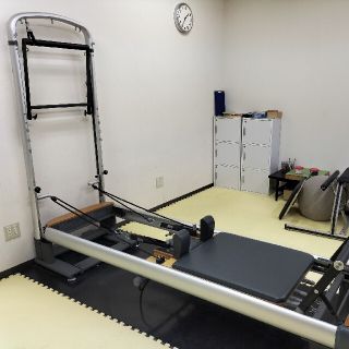 peak pilates リフォーマー(エクササイズ用品)