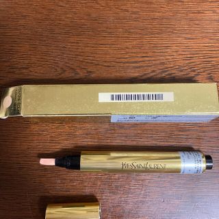 イヴサンローランボーテ(Yves Saint Laurent Beaute)のイブサンローラン　コンシーラー(コンシーラー)