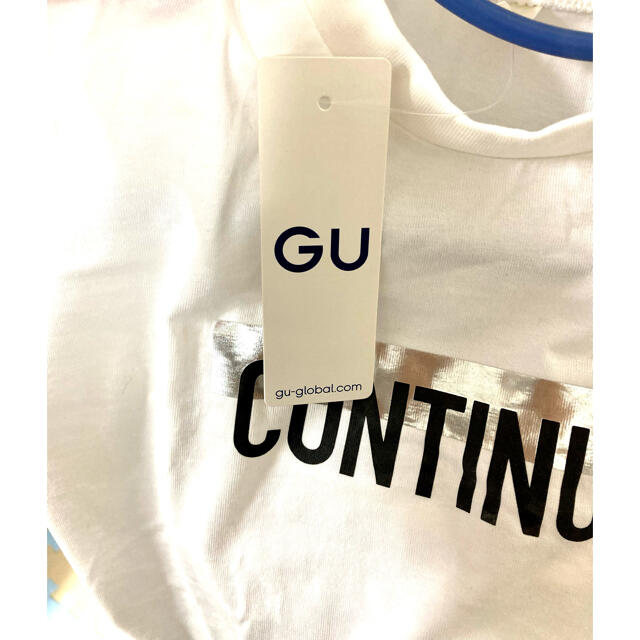 GU(ジーユー)のGU 長袖　ロゴプリントTシャツ　120 キッズ/ベビー/マタニティのキッズ服男の子用(90cm~)(Tシャツ/カットソー)の商品写真