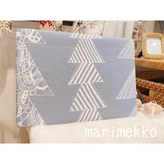 マリメッコ(marimekko)のマリメッコ クーシコッサ ブルーグレー ファブリックパネル(インテリア雑貨)