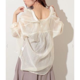 ナチュラルクチュール(natural couture)のスクエア釦シアーシャツ(シャツ/ブラウス(長袖/七分))