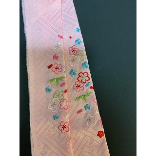 子供用　七五三　刺繍半襟　重ね衿　伊達衿(和服/着物)