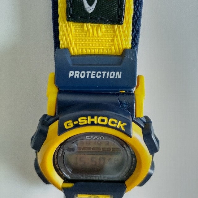 G-SHOCK(ジーショック)のGショック　DW003 G-LIDE メンズの時計(腕時計(デジタル))の商品写真