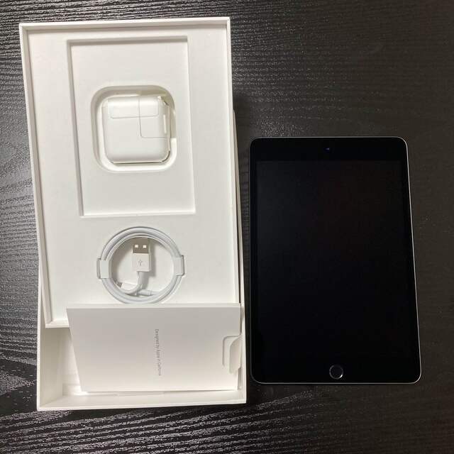 iPad mini 5  WI-FIモデル 64GB