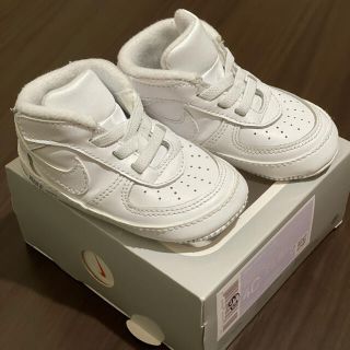 ナイキ(NIKE)のNIKE Force1 白ファーストシューズ　10(スニーカー)