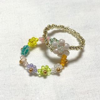 handmade ハンドメイド　カラフルフラワービーズリング2点セット(リング)