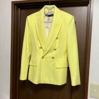 ZARA(テーラードジャケット ・ イエロー/黄色系)のフリマ ZARA(テーラードジャケット ・ イエロー/黄色系)のフリマ