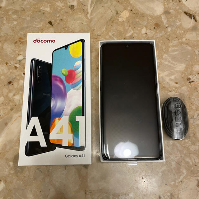 美品　SIMフリー ドコモ　SC-41A SAMSUNG Galaxy A41