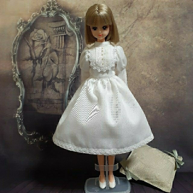 ハンドメイド 27cmドール服ワンピース5点セット ジェニーや#LICCAなどに
