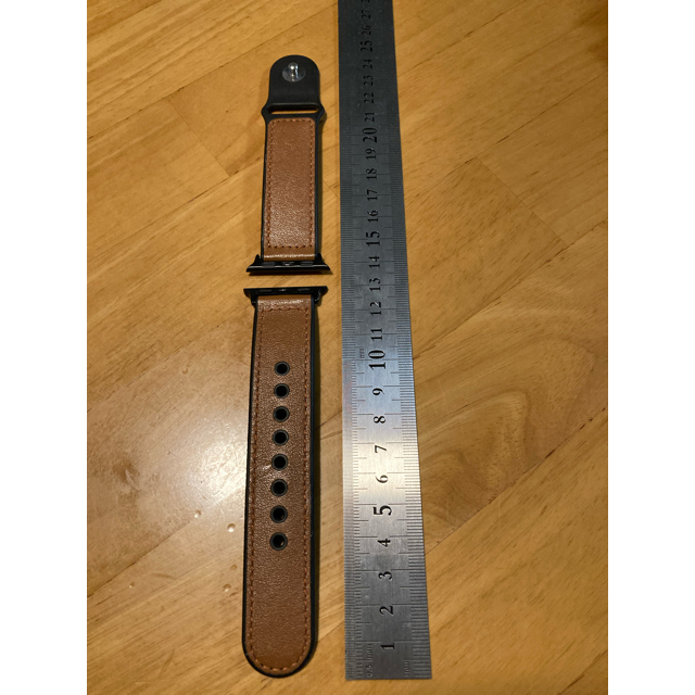 Apple Watch(アップルウォッチ)のapple  watch バンド　40ミリ用　ブラウン メンズの時計(ラバーベルト)の商品写真