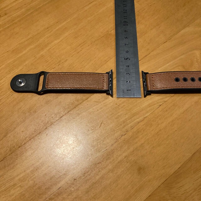 Apple Watch(アップルウォッチ)のapple  watch バンド　40ミリ用　ブラウン メンズの時計(ラバーベルト)の商品写真