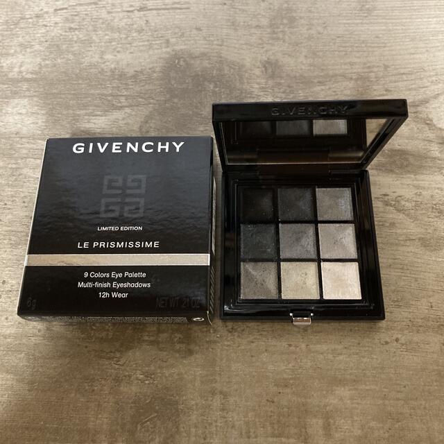 GIVENCHY(ジバンシィ)のジバンシィ　プリズム　イシム　アイズ　01 限定アイシャドウ　グレー　黒　美品 コスメ/美容のベースメイク/化粧品(アイシャドウ)の商品写真