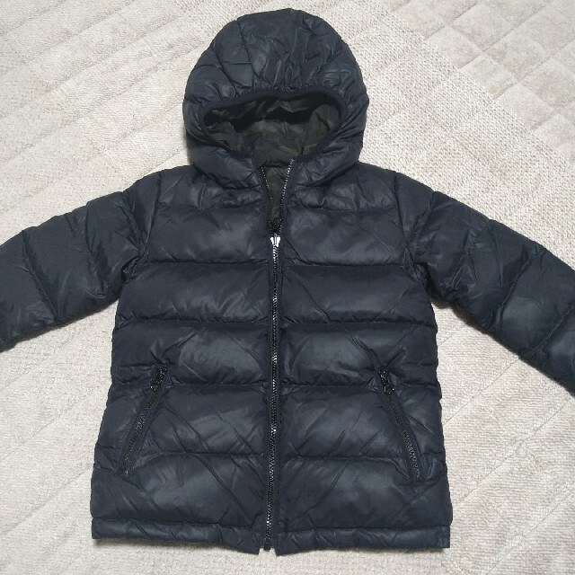 GLOBAL WORK(グローバルワーク)のGLOBAL WORK キッズダウン黒XL 130 キッズ/ベビー/マタニティのキッズ服男の子用(90cm~)(コート)の商品写真