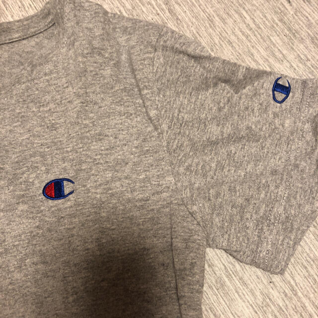 Champion(チャンピオン)のキッズTシャツ キッズ/ベビー/マタニティのキッズ服女の子用(90cm~)(Tシャツ/カットソー)の商品写真