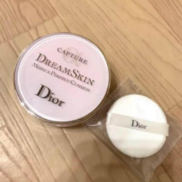 ♡【新品】Dior カプチュール  ドリームスキン クッション ファンデ020♡