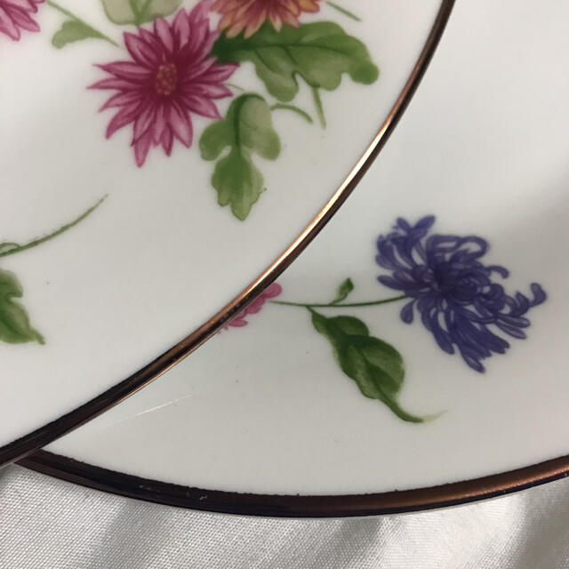 値下げ 昭和レトロ 花柄プレート お皿 TAMAKAZEの通販 by 値下げ 昭和レトロ 花柄プレート お皿 TAMAKAZEの通販 by