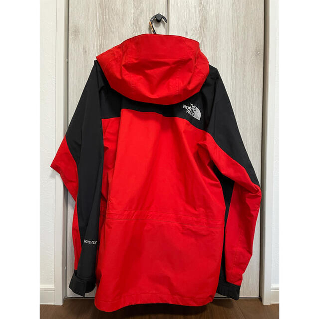 THE NORTH FACE(ザノースフェイス)の中古美品→ザ　ノースフェイス　マウンテンライトジャケット メンズのジャケット/アウター(マウンテンパーカー)の商品写真