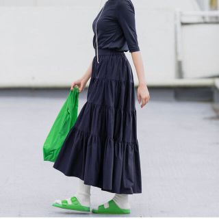 SHE Tokyo Lisa ネイビー 34サイズ 新品未使用タグ付の通販 by り SHE Tokyo Lisa ネイビー 34サイズ 新品未使用タグ付の通販 by り