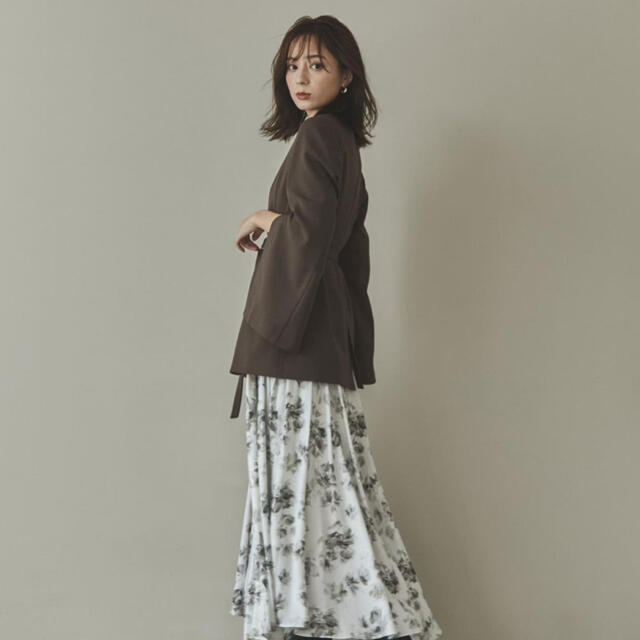 anuans スリットスリーブノーカラージャケット - www.glycoala.com
