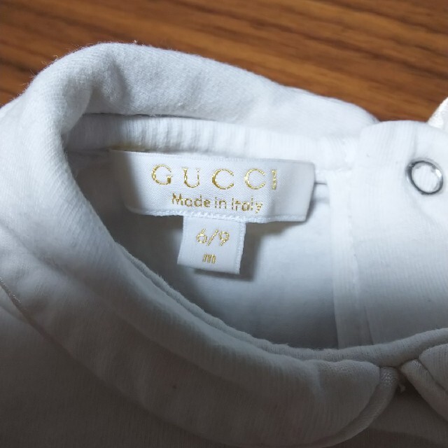 Gucci(グッチ)のGUCCI  ベビー ロンパース6/9 キッズ/ベビー/マタニティのベビー服(~85cm)(ロンパース)の商品写真