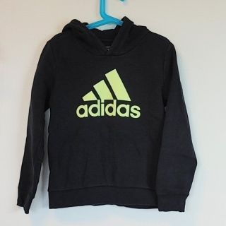 アディダス(adidas)のadidas《Kids》パーカー 130cm(ジャケット/上着)