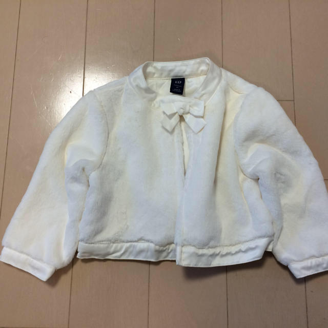 babyGAP(ベビーギャップ)のbabygapファーカーディガン キッズ/ベビー/マタニティのベビー服(~85cm)(カーディガン/ボレロ)の商品写真