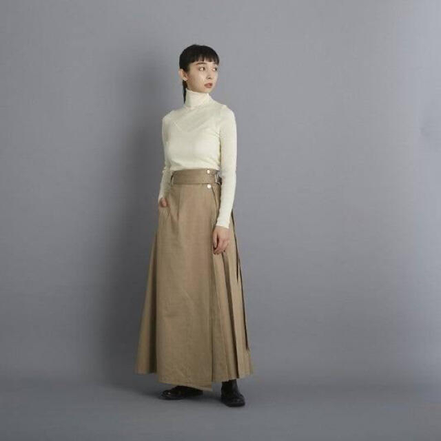 YAECA(ヤエカ)の即購入可！trench flare skirt 2.0 レディースのスカート(ロングスカート)の商品写真