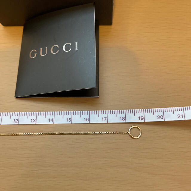 Gucci(グッチ)のGUCCI  グッチ　　ラリアット　ブレスレット　Ｋ18  イエローゴールド レディースのアクセサリー(ブレスレット/バングル)の商品写真