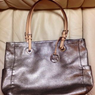 マイケルコース(Michael Kors)の日本未入荷♪ハワイ発マイケルコースバッグ(ショルダーバッグ)