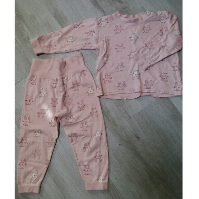 春先取りの 100 あったかやわらか 女の子パジャマ ピンク ウサギ柄がかわいい 冬から春 パジャマ