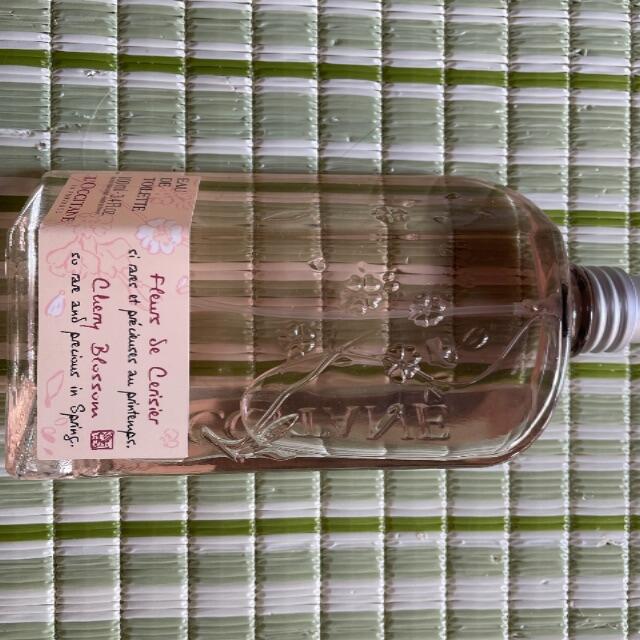L'OCCITANE(ロクシタン)の【新品未使用】ロクシタン　オードトワレ　チェリーブロッサム コスメ/美容の香水(香水(女性用))の商品写真