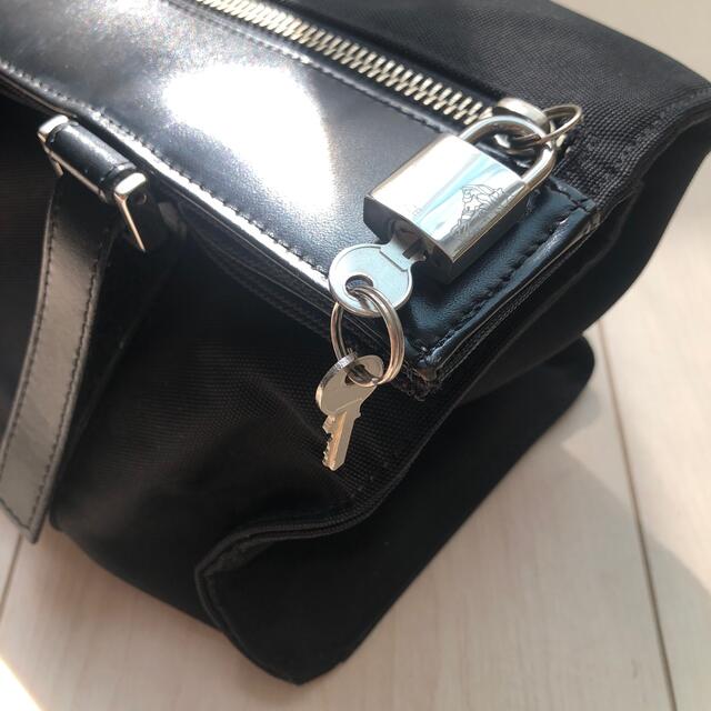 Gianni Versace(ジャンニヴェルサーチ)のジャンニ ヴェルサーチ クラッチ セカンド トラベル バッグ 美品 レア メンズのバッグ(セカンドバッグ/クラッチバッグ)の商品写真