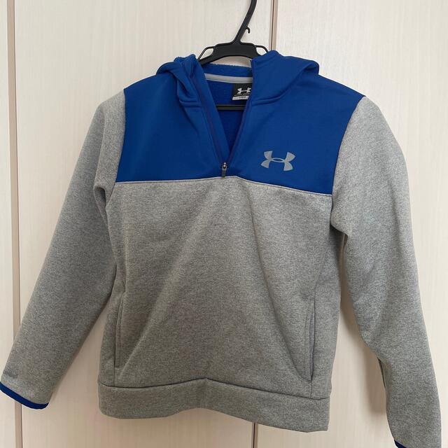 UNDER ARMOUR(アンダーアーマー)の140cm アンダーアーマー　上下セット スポーツ/アウトドアのサッカー/フットサル(ウェア)の商品写真