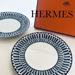 エルメス(Hermes)の【新品】エルメスHERMESブルーダイユール食器デザートプレートお皿大皿青(食器)