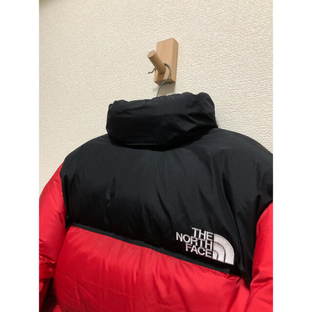 THE NORTH FACE(ザノースフェイス)の【新品】THE NORTH FACE ノースフェイス ヌプシ ダウン 赤 XXL メンズのジャケット/アウター(ダウンジャケット)の商品写真