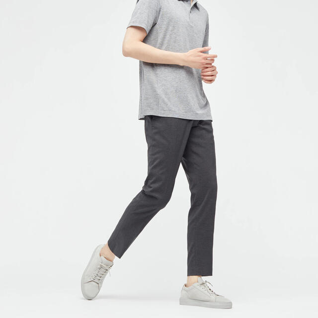 UNIQLO - UNIQLO ユニクロ 感動パンツ 85 グレー パンツ スーツ ...