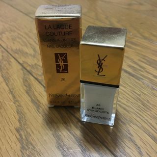 イヴサンローランボーテ(Yves Saint Laurent Beaute)のYSL マニキュア(マニキュア)