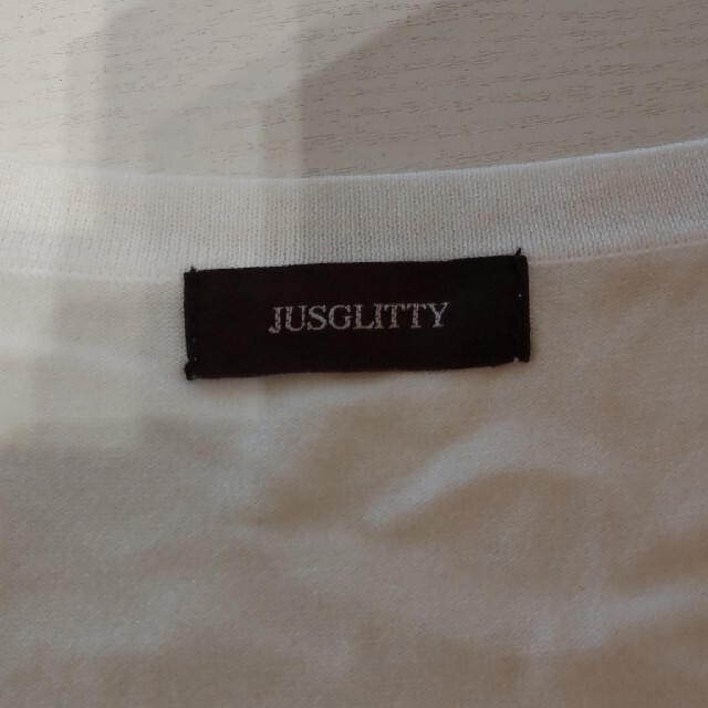 JUSGLITTY(ジャスグリッティー)のジャスグリッティー　白ニット　半袖 レディースのトップス(カットソー(半袖/袖なし))の商品写真