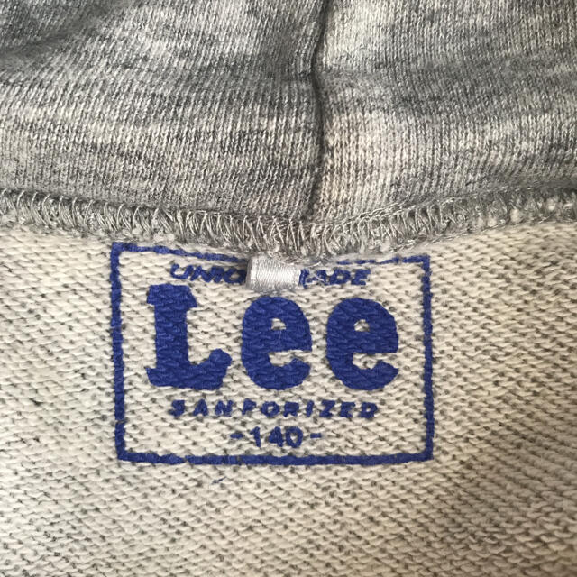 Lee(リー)の専用です！ Leeリー 長袖パーカー トレーナー 140cm 130cm キッズ/ベビー/マタニティのキッズ服男の子用(90cm~)(Tシャツ/カットソー)の商品写真