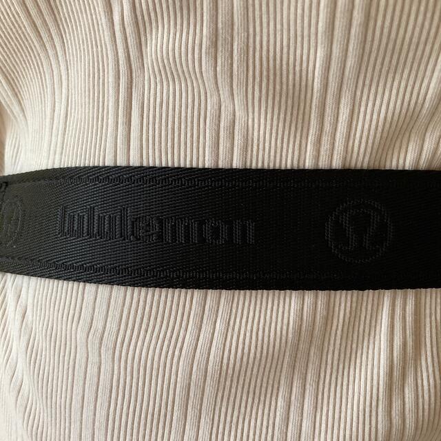 lululemon(ルルレモン)のルルレモン　lululemon ウエストポーチ スポーツ/アウトドアのトレーニング/エクササイズ(ヨガ)の商品写真