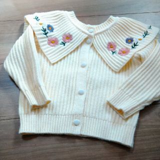 カーディガン　花柄　刺繍(カーディガン)