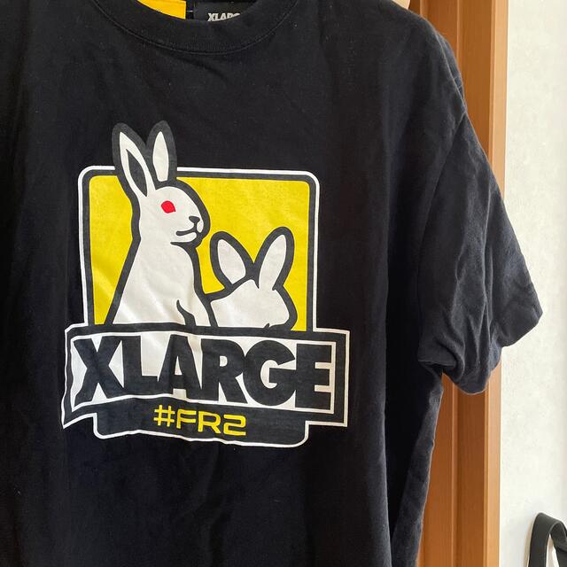 XLARGE(エクストララージ)のFR2×XLAGE 大人気コラボTシャツ　ブラック　Mサイズ メンズのトップス(Tシャツ/カットソー(半袖/袖なし))の商品写真