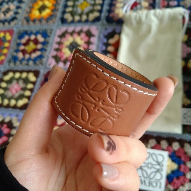 売り切りたいので大幅値下げ!!LOEWE ロエベ ブレスレット バングル